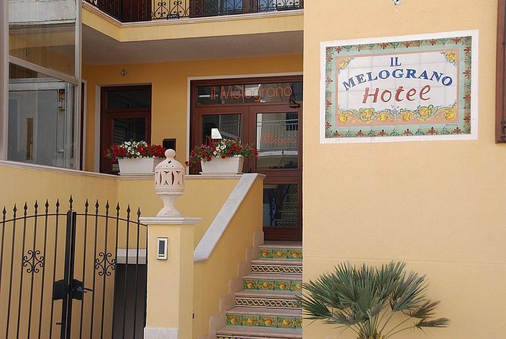 Hotel Il Melograno San Vito Lo Capo Buitenkant foto